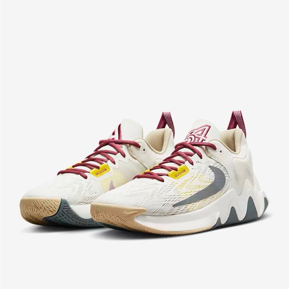 Nike Giannis Immortality 2 (sail/smoke grey-rattan)